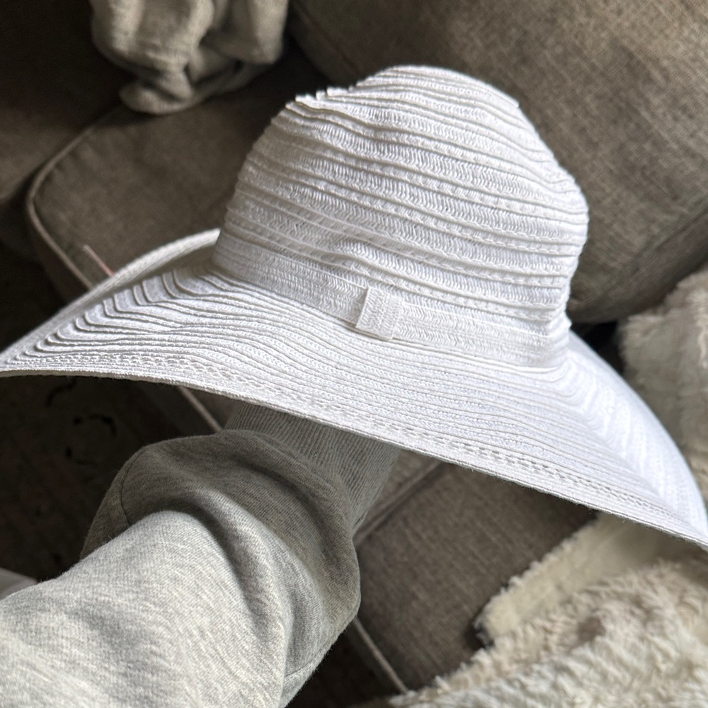 NWT Shade & Shore Classic White Sun Hat